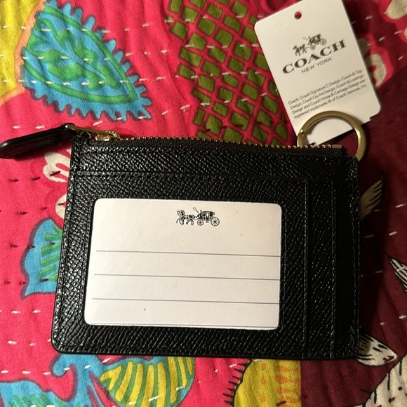 COACH Card Holder. NWT. - Picture 3 of 5